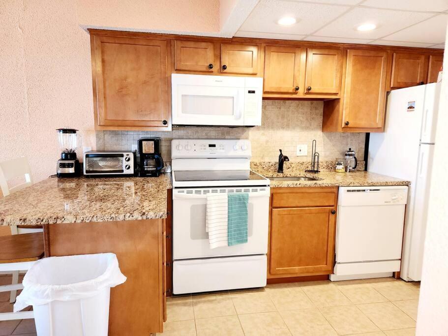 Beachfront Condo In Paradise Ocean City Bagian luar foto